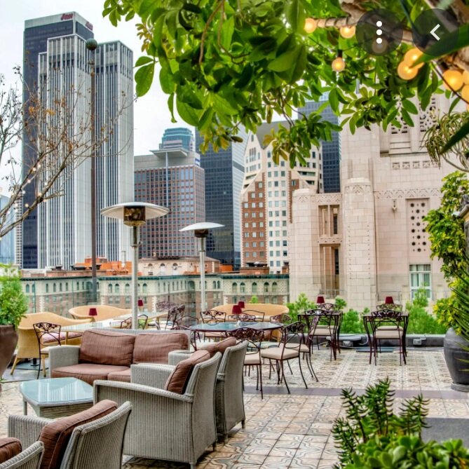 12 Rooftop Bars in Los Angeles You Need to Visit